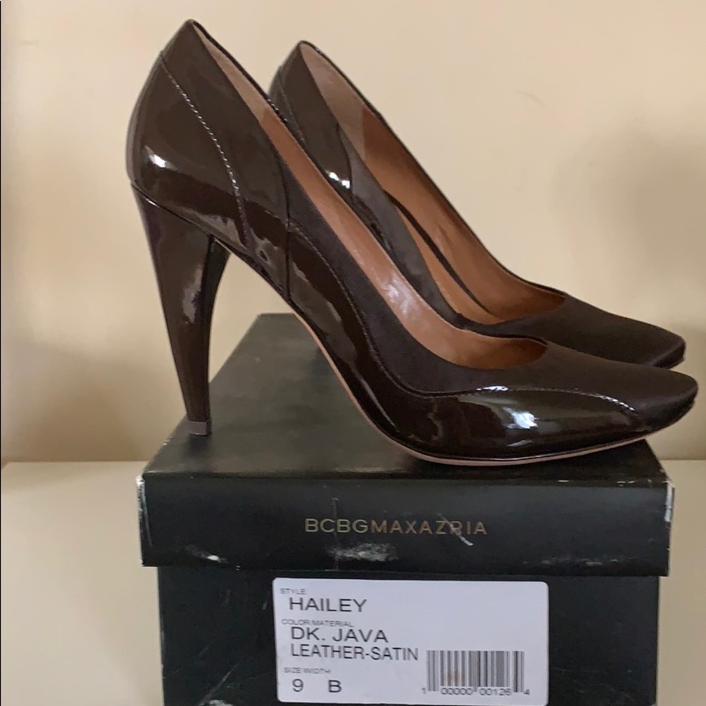 BCBG Maxzaria brown satin and patent leather pumps
